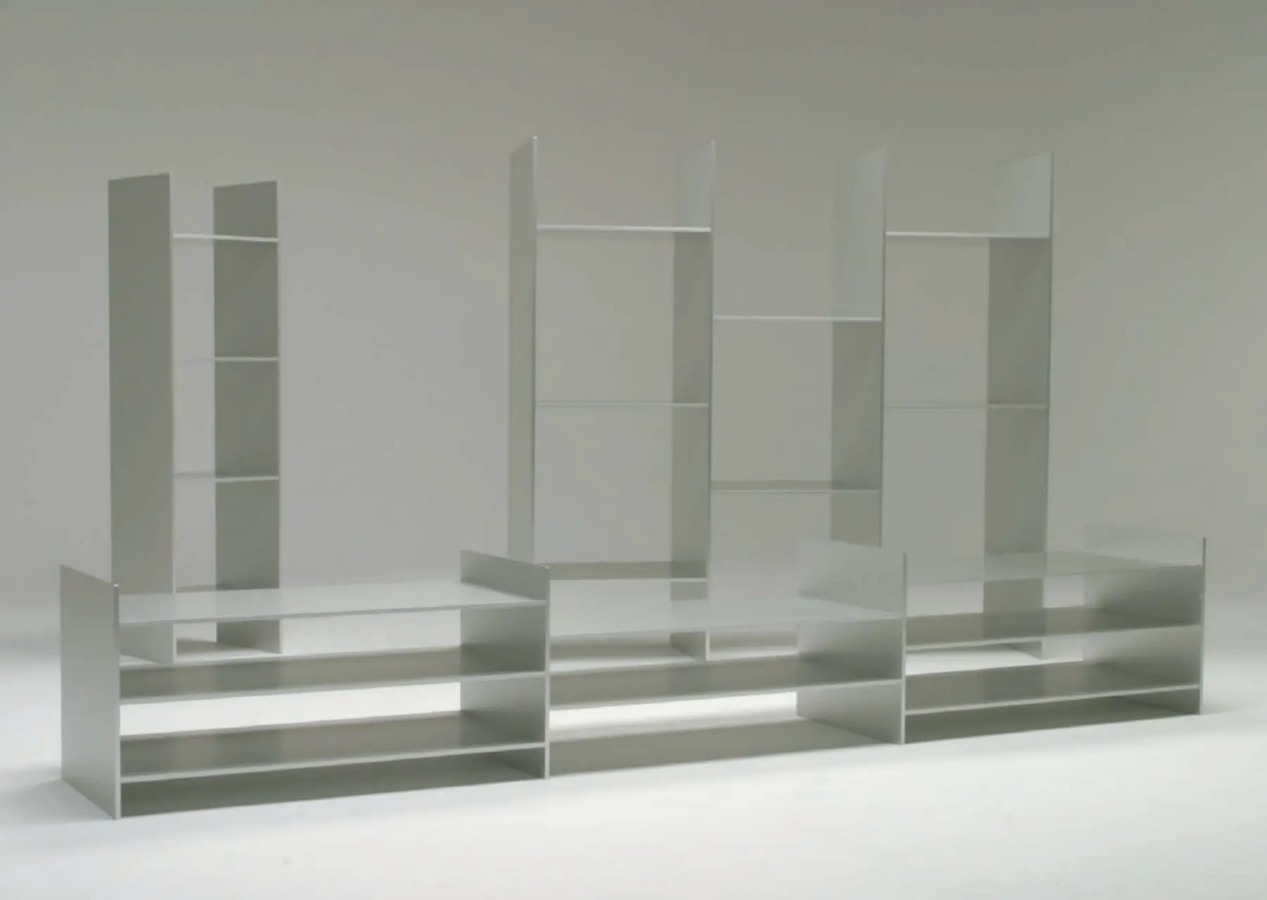 AHF Aluminum Honeycomb Furniture p.152–153