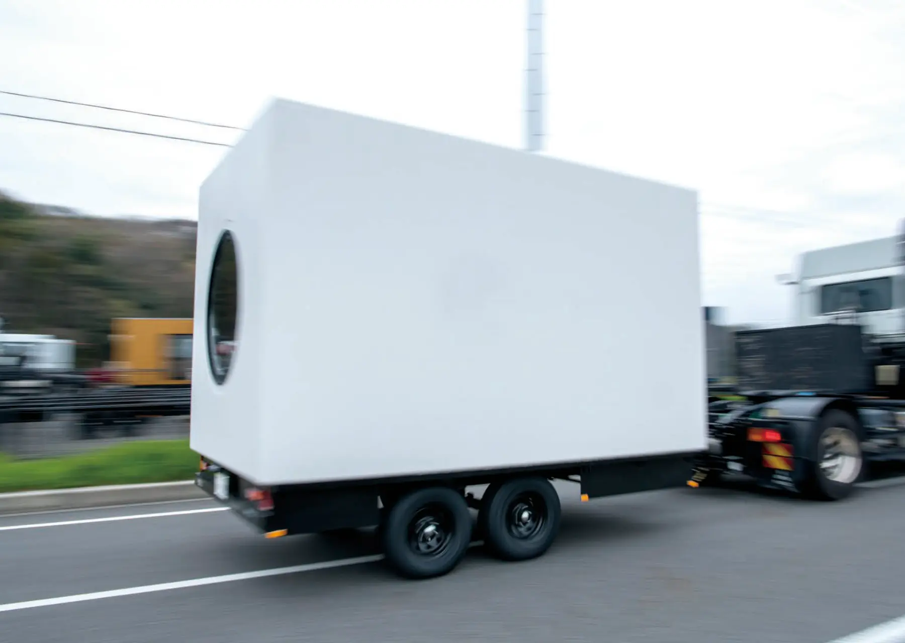 CLT Capsule Trailer p.424–425